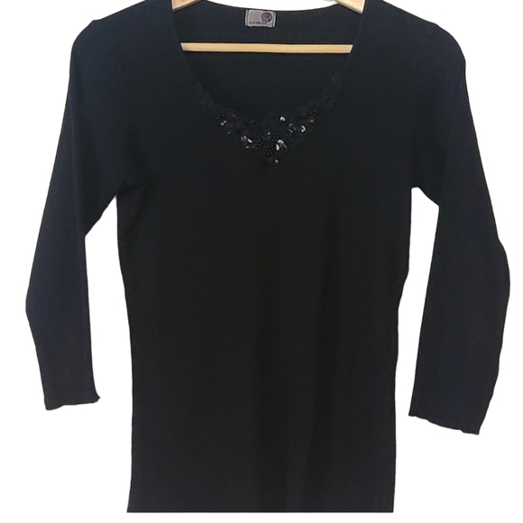 Black Ribbed Top with Bling Size L - Picture 1 of 5
